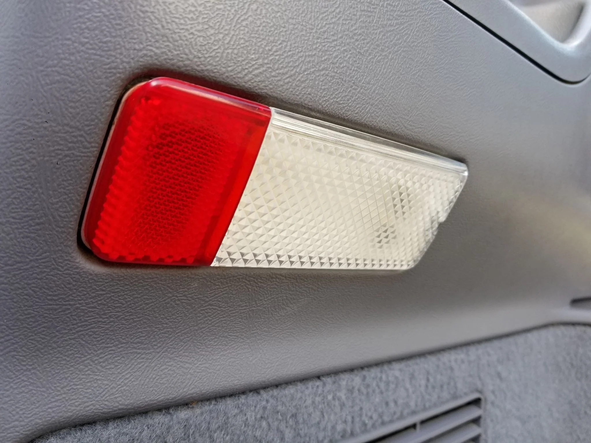 Complete Performance Door Lenses - Clear - 1992-1997 Ford F-Series & Bronco - Image 2