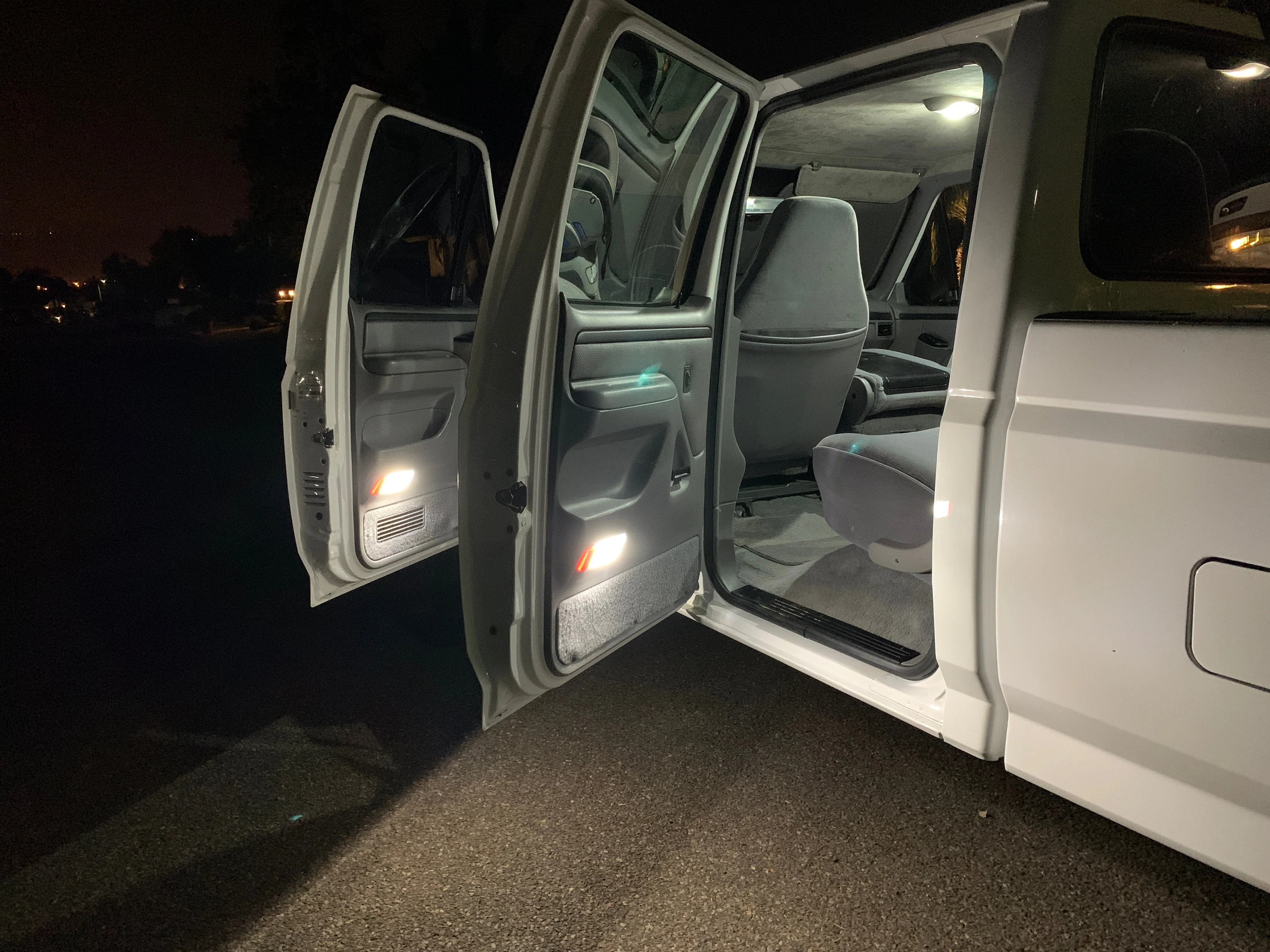 '92 - '96 OBS Ford Bronco Interior/Exterior LED Bulb Retrofit Kit - Image 4