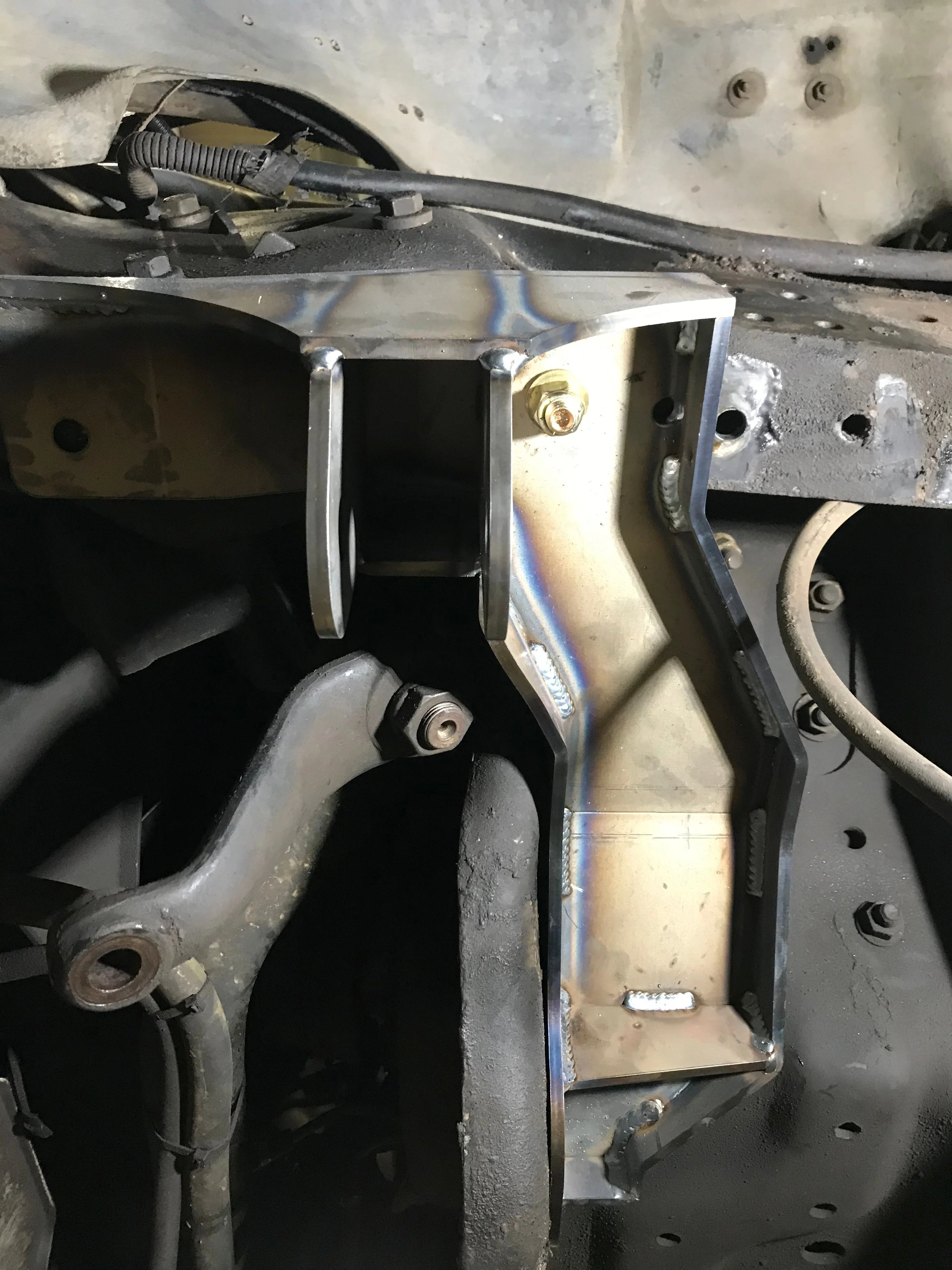 92-97 05+ Coil Spring Swap Panhard Bracket - Image 5