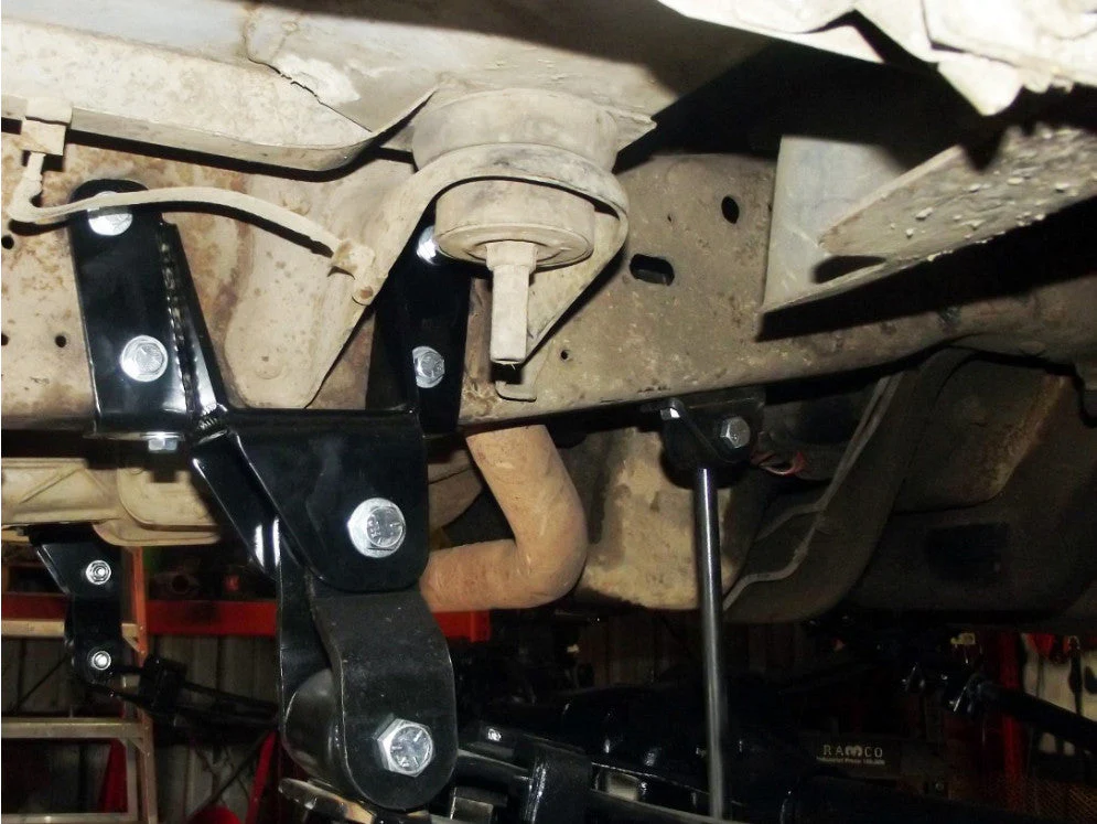 92-97 F-250/350 Shackle Reversal Kits (1999-2004 Super Duty Axle and/or Spring Swap) - Image 13