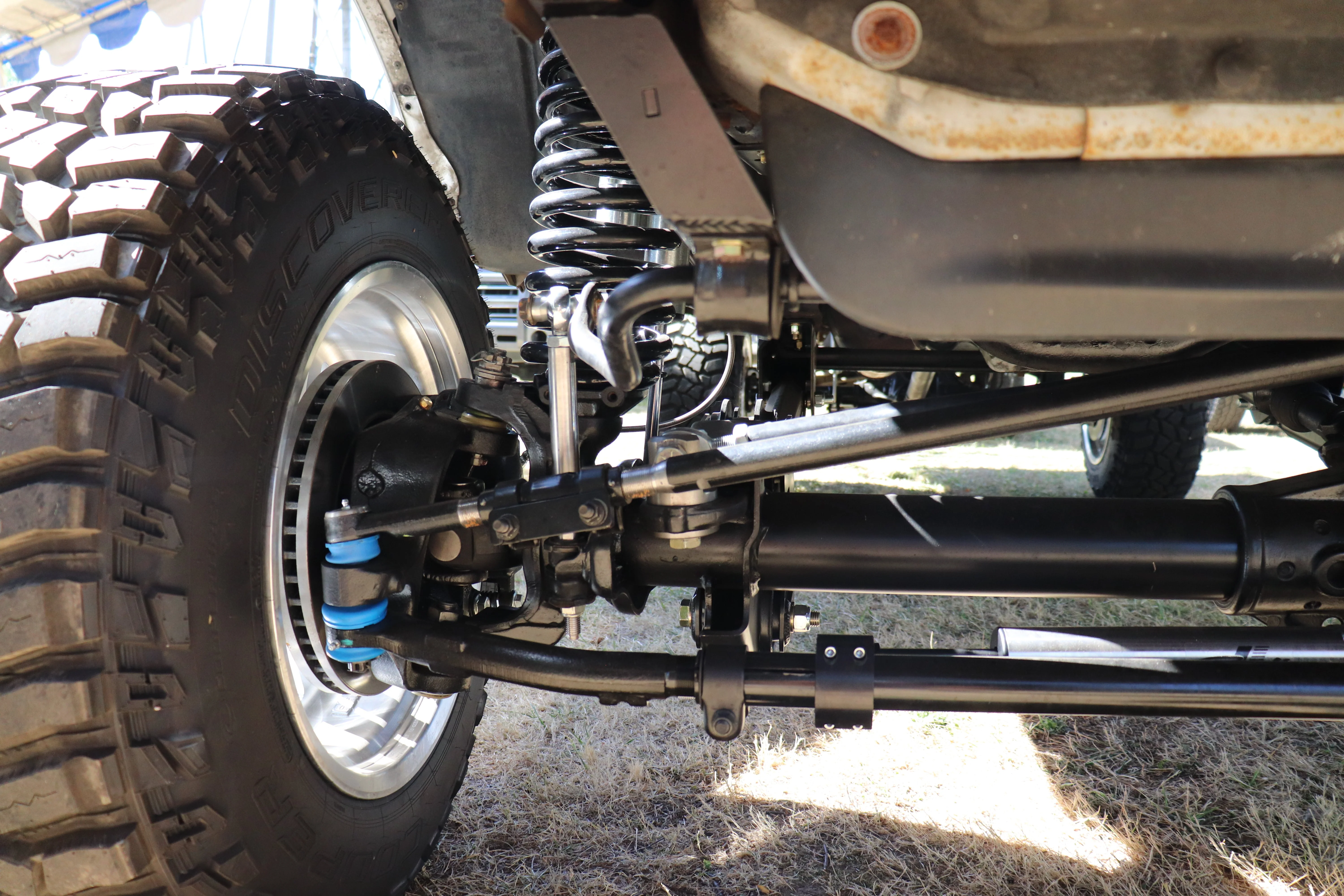 92-97 Ford Over The Top Track Bar conversion for 05+ Coil Swap - Image 10