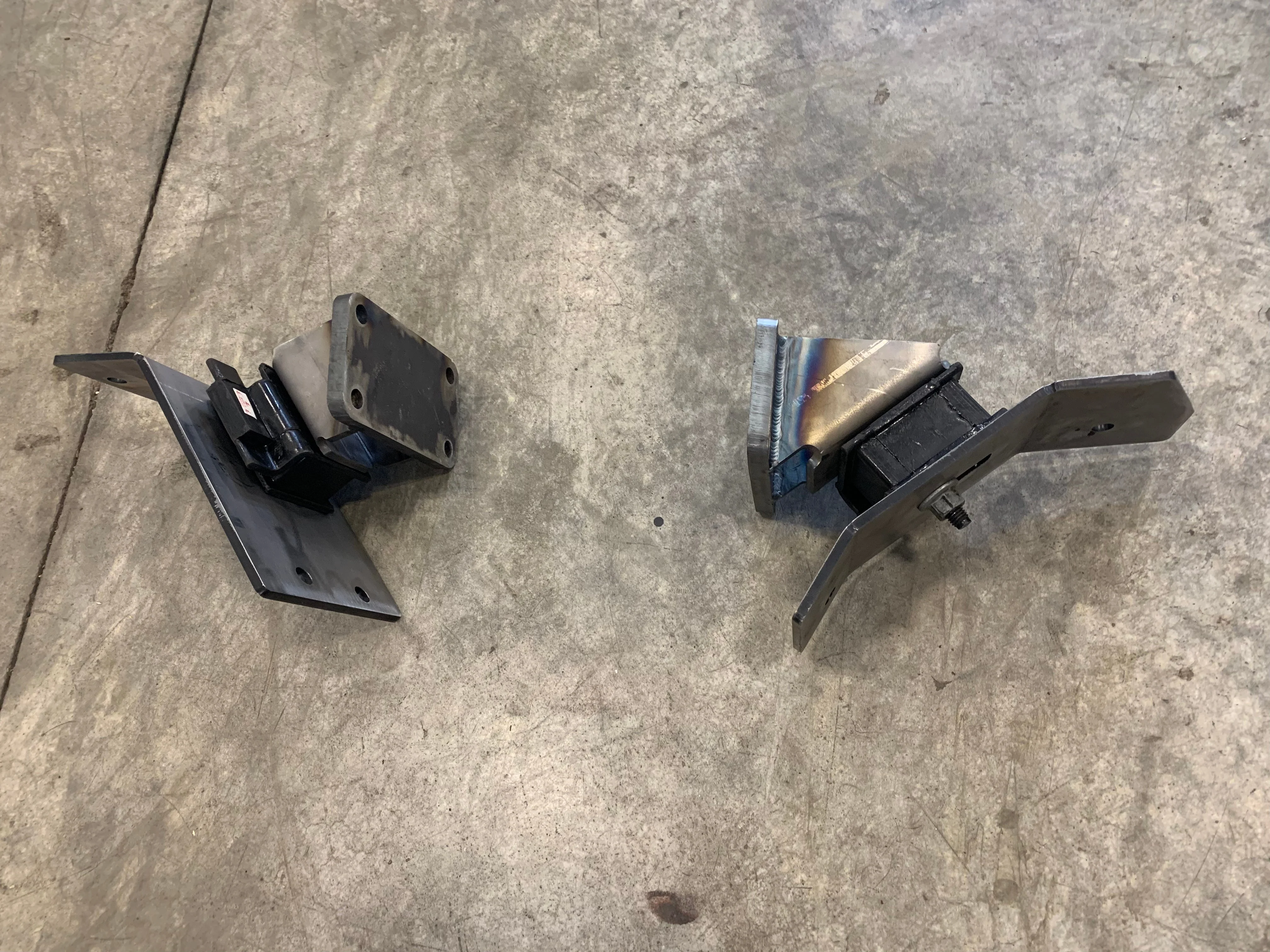 Motor Mounts: 1980-1997 Ford F250/350 to 12v/24v/CR Cummins - Image 3