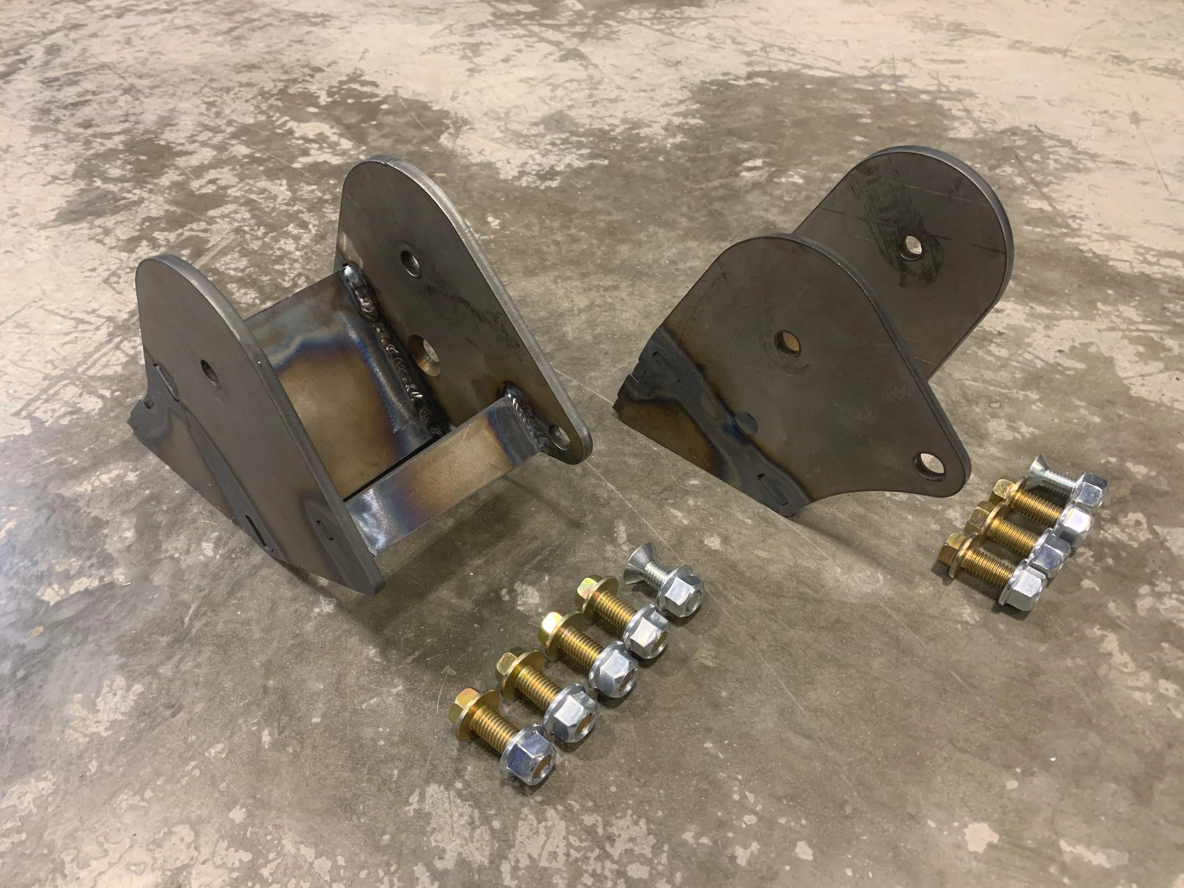 Motor Mounts: 1980-1997 Ford F250/350 to 12v/24v Cummins with 2nd Gen Bushings - Image 3