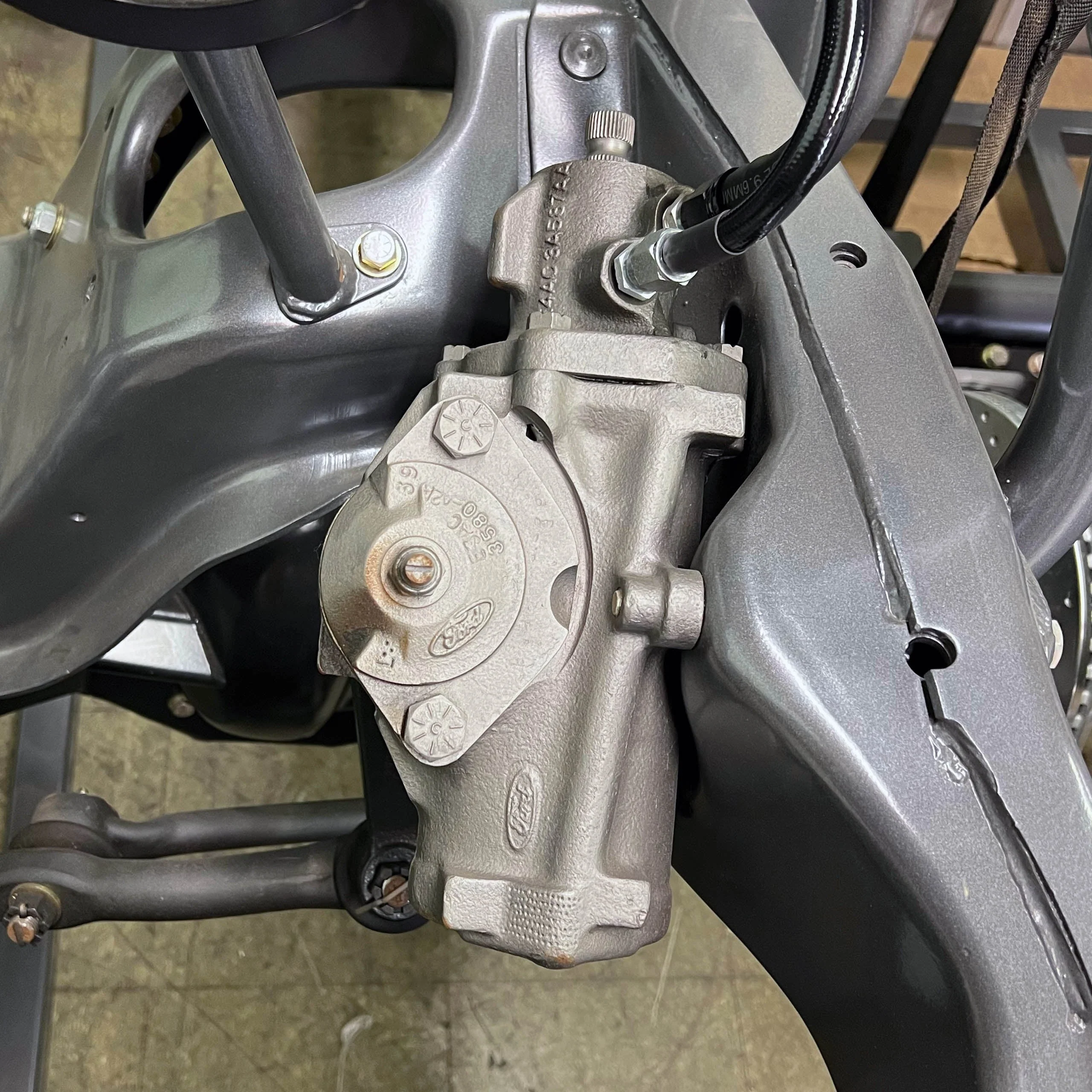 Saginaw Power Steering Hose Kit - Image 4