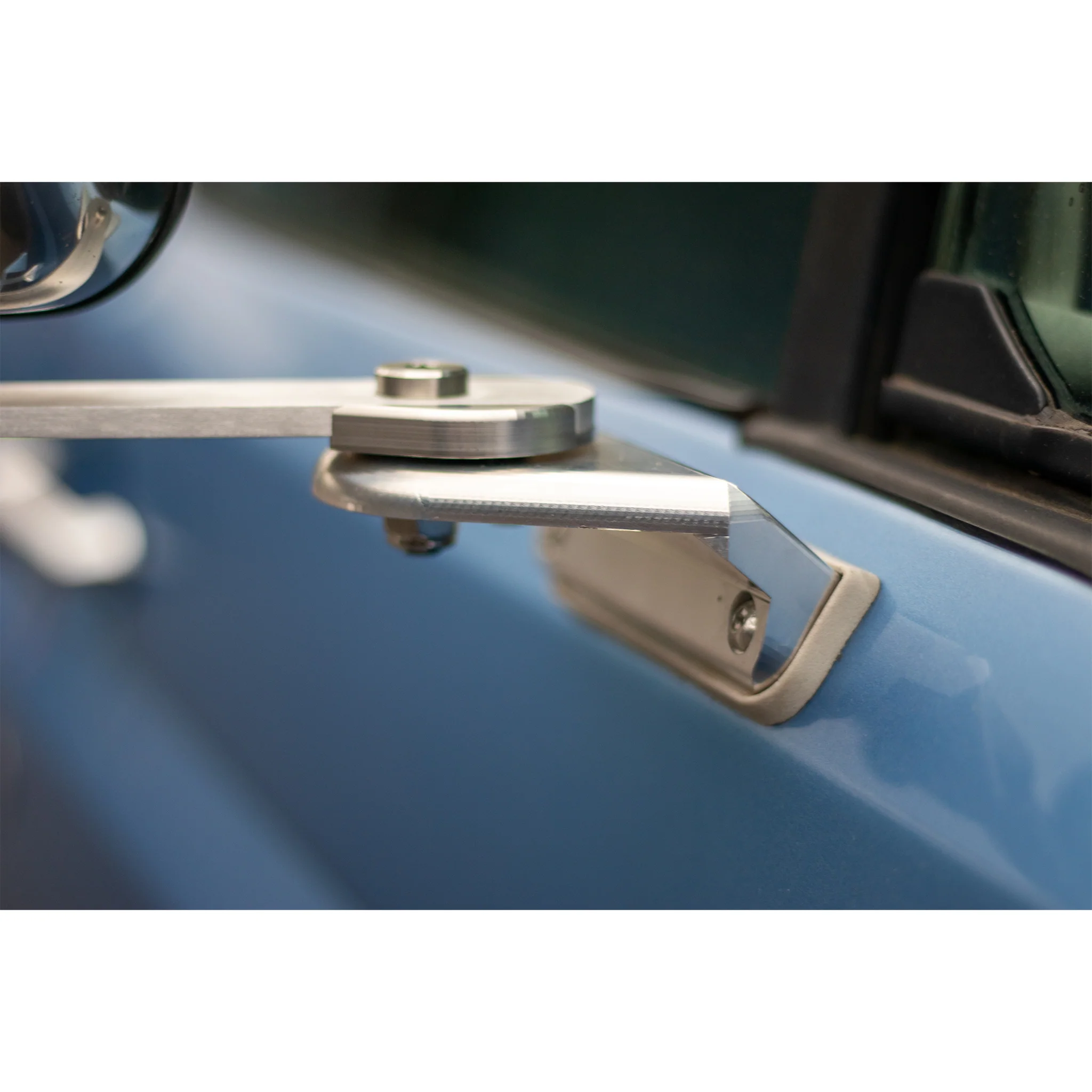 Standard Swing Lock Mirror Bracket - Image 10